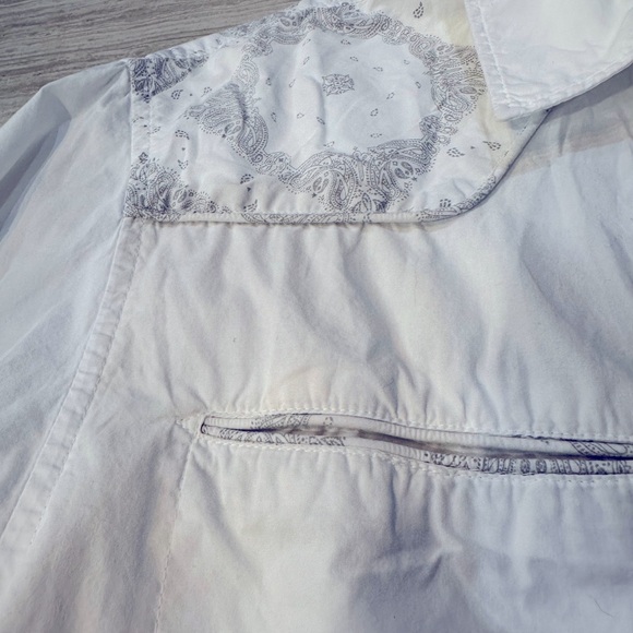 Men’s Guess Button Down Western look shirt. Size  Large Slim Fit - Picture 12 of 13